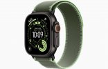 Смарт-часы Apple Watch Ultra 3 49mm, черный титан, ремешок Green/Neon Trail Loop